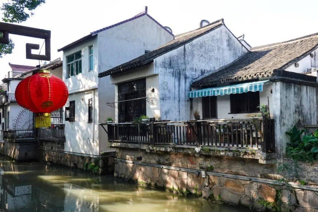 移动的滚轮
